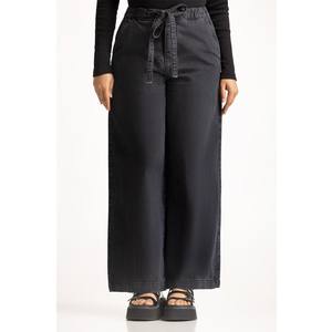 Jeans de Mezclilla para Mujer con Lavado de Primera Calidad y Textura Suave y Cómoda - Product Image 1