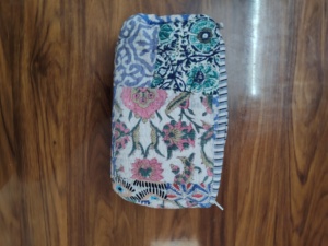 Corn husk clutch pouch Durable makeup pouch wholesale Soft portable puffer bag Lightweight cosmetic caseble Wholesale Make up - Product Image 1