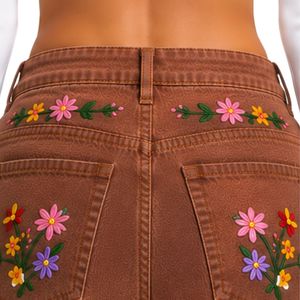 Shorts de Mezclilla de Cintura Alta para Mujer, Color Marrón Chocolate, con Bordado Floral Colorido, Shorts Casuales de Verano, Elásticos, Personalizados OEM ODM - Product Image 6