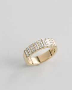 Bague demi-éternité de haute qualité avec diamants taille baguette cultivés en laboratoire, en or jaune 10K, cadeau de mariage ou de fête pour les amoureux - Product Image 2