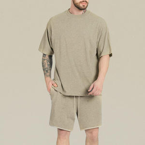 Conjunto de Camiseta y Pantalones Cortos Personalizados de Alta Calidad para Hombre, Estilo Urbano - Product Image 5