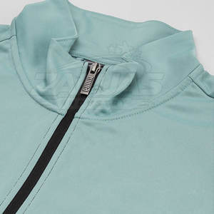 Fabricant pakistanais de combinaisons de course pour hommes, légères, faible MOQ, tissu en coton/polyester, combinaisons de course pour hommes avec couleur personnalisée - Product Image 5