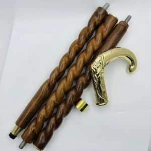 Canne de marche sculptée en métal poli, modèle antique moderne - Art et objet de collection - Product Image 1