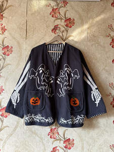 Veste brodée à thème Halloween pour femme, manches longues, mode saisonnière effrayante, vêtement d'extérieur décontracté pour les fêtes, vente en gros - Product Image 3