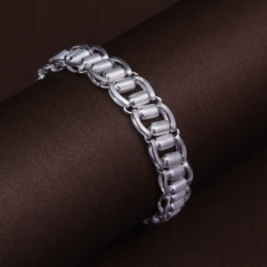 Bracelet chaîne en argent fin rhodié de qualité supérieure, léger, unisexe, bijou de mode pour un style de vie moderne et les événements quotidiens - Product Image 5