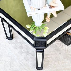 Tavolino da Caffè Moderno Fatto a Mano con Finitura a Specchio Argento, Piano in Vetro Rettangolare Intagliato in Legno Nero Vintage - Product Image 5