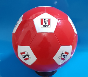 Ballon de football promotionnel de qualité supérieure, cousu à la machine, grande quantité, 5 tailles, polyvalent, en cuir, PVC, PU, TPU, caoutchouc, avec logo - Product Image 2