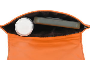 IR COLLECTION Bolso Bandolera Delgado de Cuero Genuino para Mujer, con Ranuras para Tarjetas, Minimalista, Naranja, para Teléfono, Ajustable - Product Image 4