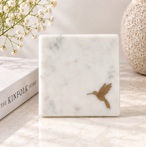 Sous-verres carrés en marbre faits à la main AK Brass Humming Bird avec motif d'oiseau sur le dessus, lot de 4, marbre tendance pour la vaisselle / décoration de cuisine - Product Image 3