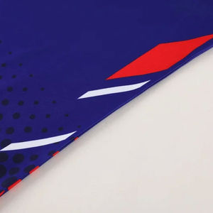 Uniforme de baloncesto para hombre, conjunto de camiseta y pantalones cortos de primera calidad, tela cómoda, cintura elástica, perfecto para la cancha de gimnasio o juegos al aire libre. - Product Image 4