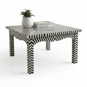 Mesa de Centro con Incrustaciones de Hueso a Rayas Blancas y Negras, Mesa de Centro Cuadrada Geométrica Hecha a Mano, Mueble Moderno con Incrustaciones de Resina - Product Image 1