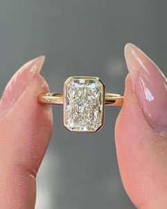 Anillo de Diamante Cultivado en Laboratorio de 3.01CT VS1 con Corte Radiante, Oro Sólido de 14K, Regalo Perfecto para Bodas y Fiestas para Enamorados - Product Image 1
