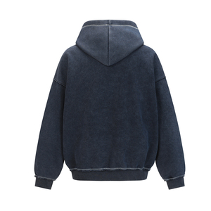 เสื้อสเวตเชิ้ตผ้าฟลีซมีฮู้ดขนาดใหญ่สำหรับผู้ชาย พิมพ์ลายตัวอักษรนูน กระเป๋าหน้า ทรงปกติ ใส่ได้ในฤดูใบไม้ร่วง - Product Image 3