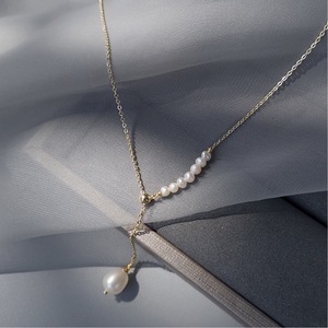 Nouveau collier de perles d'eau douce en forme d'étoile et de cœur haut de gamme, design de niche élégant pour pulls - Product Image 3