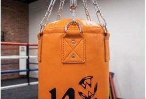 Sac de boxe d'entraînement en tissu Oxford orange K4 avec remplissage de sable pour usage en salle de sport pour adultes - Product Image 2