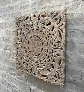 Panneau mural décoratif carré en bois massif blanc vieilli, sculpté à la main avec motifs floraux, pour la tête de lit des canapés et la décoration murale de salon - Product Image 2