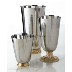 Jarrones de flores de cobre hechos a mano con acabado antiguo, diseño minimalista, juego de cinco para decoración del hogar, accesorios de jardinería. - Product Image 5