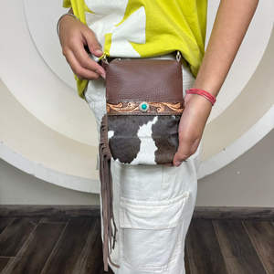 Fábrica al por mayor precio bajo moda mano tooled cuero de vaca teléfono celular bolsa para motocicletas riñoneras flecos riñoneras - Product Image 4