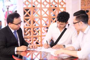 Style Decorative Clay Screen Tile Firebricks Outdoor Use Sintered <b>Brick</b> 300.000-400.000 Pieces Swastikaa Traditional Vietnamese - Product Image 5