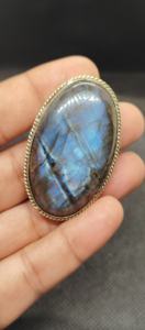 Nouvel Arrivage Cabochon rainuré en laiton et labradorite, magnifique pierre précieuse de guérison en cristal pour bijoux, pendentifs et breloques de mode - Product Image 2