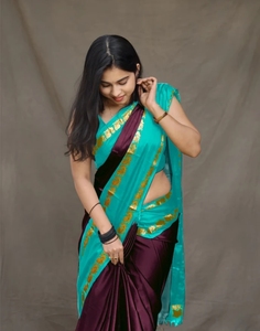 Sari traditionnel en coton et soie Gadwal tissé KV (Marron) - Tenue de soirée, infroissable et réversible - Product Image 3