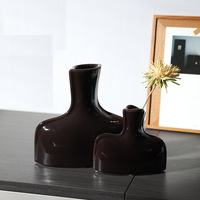 Vases en céramique marron émaillée modernes en gros, petits et grands, sculpturaux, pour la décoration intérieure