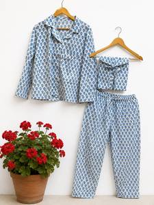 Conjunto de Pijama de Algodón 100% con Estampado de Leopardo Colorido, Cuello en V, Cintura Alta, Ropa de Dormir de Lujo para Mujer, Manga Larga, Botones, Suave y Transpirable - Product Image 1