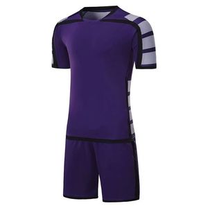 Conjunto de Uniforme de Fútbol Sublimado Personalizado, Transpirable y de Secado Rápido, Camiseta y Pantalones Cortos, Venta al Por Mayor OEM para Equipos Masculinos y Juveniles - Product Image 3