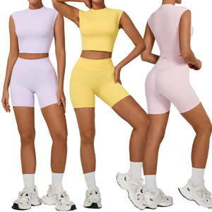 Ensemble de yoga respirant et sexy pour femme, soutien-gorge de sport type corset à dos nu, crop top et short de gym taille haute de couleur unie, 2 pièces - Product Image 1