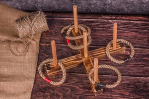 Jeu de lancer d'anneaux mural haut de gamme en bois d'acacia pour l'intérieur et l'extérieur, idéal pour les enfants, formes géométriques, toutes saisons, vente en gros - Product Image 4