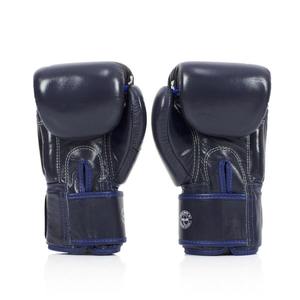 ถุงมือชกมวยไทย Fairtex รุ่นยอดนิยม สีน้ำเงินกรมท่า ลายพิมพ์ หนังวัวแท้ ระบายความชื้นได้ดี - Product Image 4