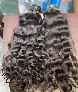 Extensions naturelles de Cheveux Humains Bouclés Qualité Vierge Premium Faisceaux Fort Doux Brillant Lisse Double Trame Prix de gros Usine - Product Image 5