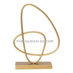 Escultura Decorativa de Aluminio con Baño de Oro, Diseño Único y Artesanal, Ideal para la Sala de Estar o como Organizador de Escritorio, Gran Venta - Product Image 4