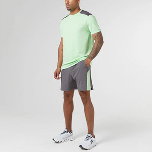 Ensemble chemise et short en tissu éponge pour homme - Vêtements décontractés tendance avec short assorti - Product Image 3
