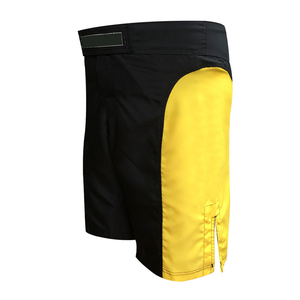Shorts de boxe pour hommes de haute qualité, shorts de boxe sur mesure, shorts de kickboxing durables, shorts de combat à motif floral - Product Image 1