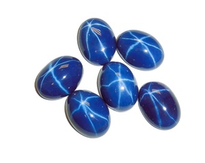 Zafiro Azul Estrella Ovalado de 12x16mm, 14 Quilates, Creado en Laboratorio, Cabujón Pulido con Efecto de Estrella de 6 Puntas para Joyería - Product Image 1