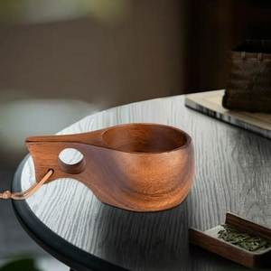 Tasses à café et à thé en bois faites à la main avec soucoupes, grain de bois naturel, design minimaliste, forme ronde, poignée pour le thé de l'après-midi - Product Image 5