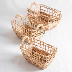 ตะกร้าผักตบชวาขนาดเล็กทรงสี่เหลี่ยมสำหรับจัดเก็บเครื่องสำอางในห้องนอน - Product Image 2