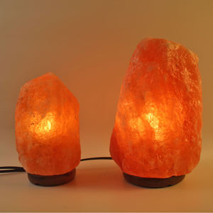 Lámpara de Sal del Himalaya 100% Pura, Tallada a Mano, Lámpara de Sal Original de Pakistán - Product Image 3