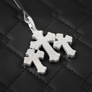 Colgante de Cruz con Diamantes Moissanite Plateado en Plata 925 para Hombre y Mujer, Joyería de Moda Hip Hop de Alta Calidad - Product Image 2