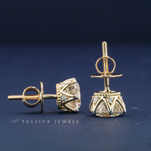 Boucles d'oreilles en or 14 carats de haute qualité avec diamants de laboratoire, design minimaliste de luxe avec pierres étincelantes, idéales pour un usage quotidien - Product Image 6