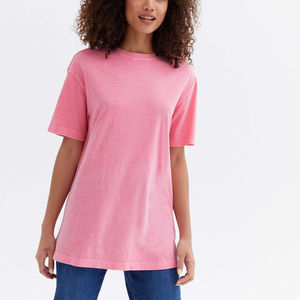 Camiseta Casual 100% Algodón con Logotipo Personalizado, Camiseta Oversize con Lavado Ácido para Hombre y Mujer / Camiseta Bordada con Diseño Personalizado Unisex - Product Image 1