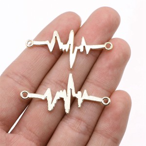 Connecteur de forme d'onde ECG 44x20mm en alliage de zinc argent antique <span class=keywords><strong>pour</strong></span> la décoration de porte-<span class=keywords><strong>badge</strong></span> d'infirmière - Product Image 3