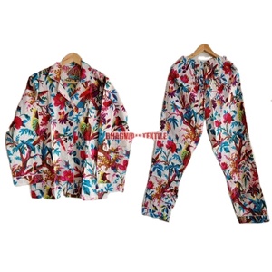 Venta al por mayor y fabricación de pijamas de mujer Venta caliente de algodón orgánico de impresión acogedor pijamas de algodón Pijama de muselina - Product Image 1