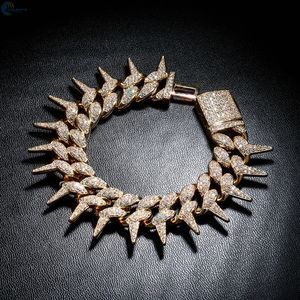 Pulsera Cubana Personalizada con Púas, Chapada en Oro Sólido, con Diamantes Cultivados en Laboratorio, Estilo Iced Out Bling para Hombre - Product Image 3