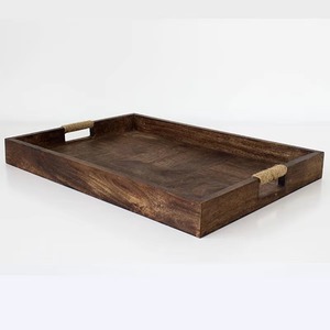 Bandeja de Madera para Servir con Asas de Cuerda, Diseño Rústico, Acabado Artesanal Decorativo - Product Image 1