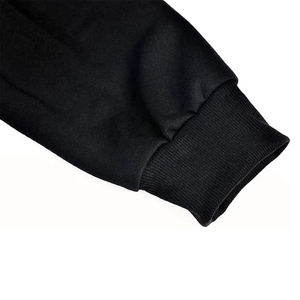 Sudadera con capucha negra de anime para hombre, con estampado personalizado, bolsillo, estilo casual, corte regular, holgada, 100% algodón, transpirable, para otoño. - Product Image 4