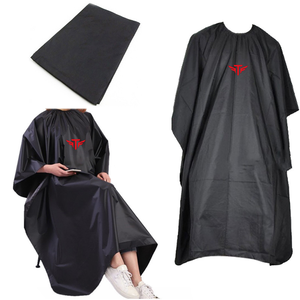 Cape de Salon Noire Personnalisable avec Logo, en Polyester, pour Coiffure Professionnelle, Cape de Barbier pour Coupe de Cheveux - Product Image 4