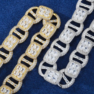 Pulsera de Cadena para Hombre en Plata 925 con Baño de Rodio, Diamantes de Corte Esmeralda y Engaste Geométrico, Lujo para Uso Diario - Product Image 3