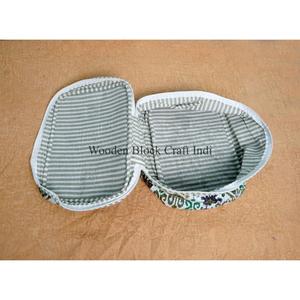 Nuevo y elegante juego de neceseres de 3 piezas con decoración de cadena de borlas, tela acolchada, cierre de cremallera, duradero, portátil, organizador de viaje. - Product Image 5